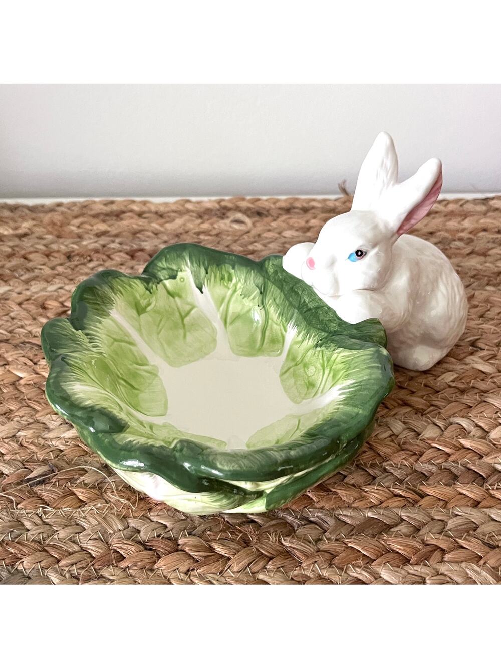 Retired Vintage Department 56 White Bunny Rabbit Cabbage Candy Trinket Bowl Dish